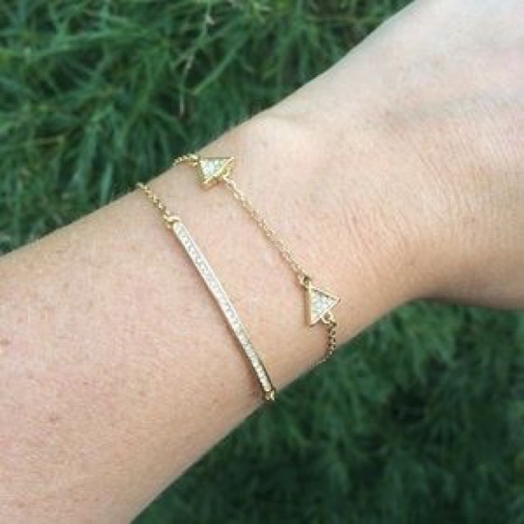 Pavé Triangle Station Bracelet - Picture 3 of 3